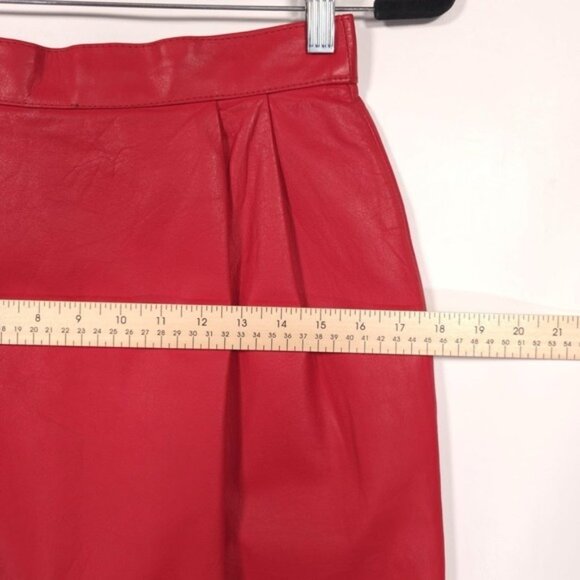 Vintage JFS SIGNATURE GENUINE LEATHER Red Lined Midi Skirt Women's Size 8 - Picture 4 of 9